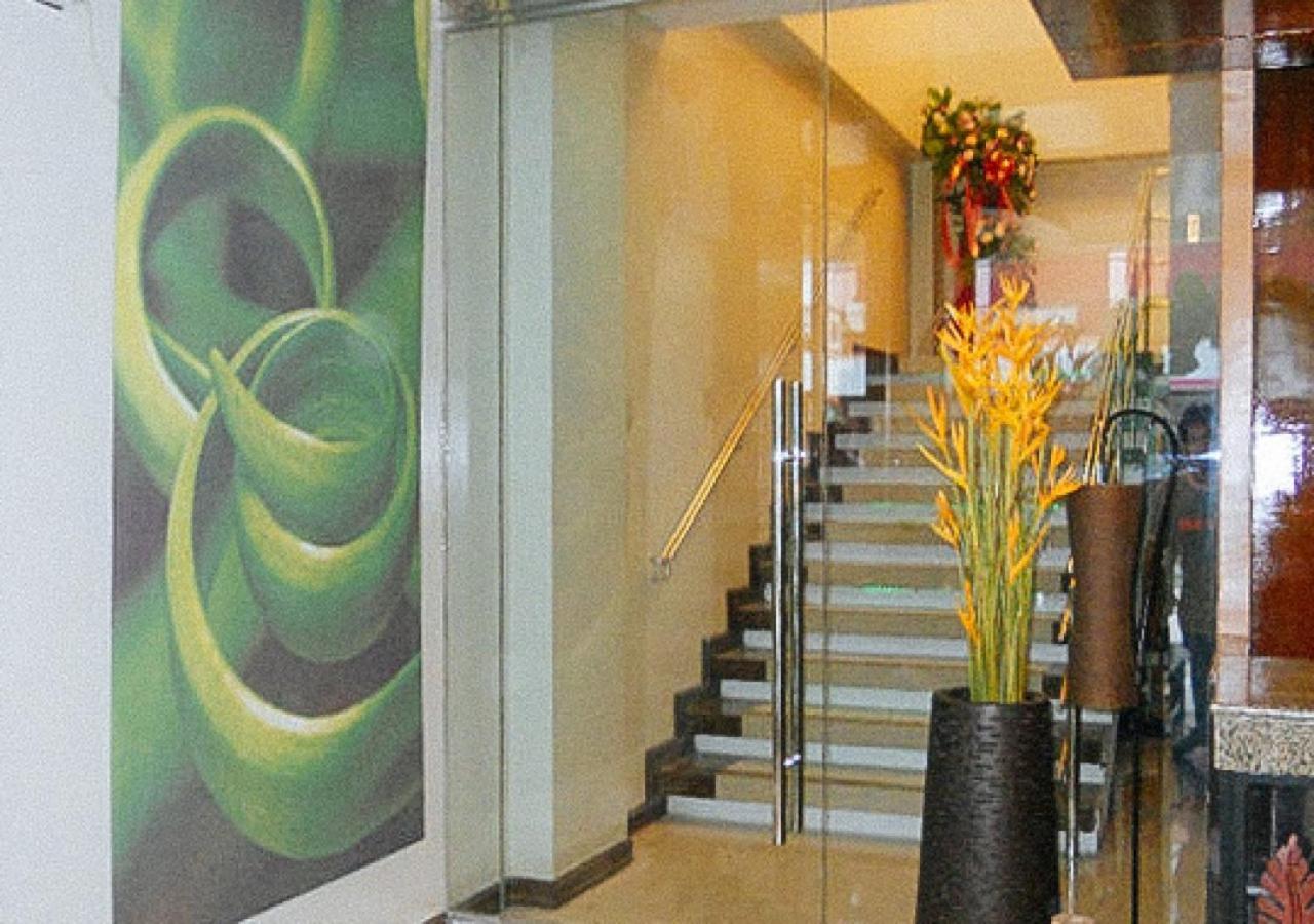 Sky Garden Hotel By Reddoorz Roxas City Exteriör bild